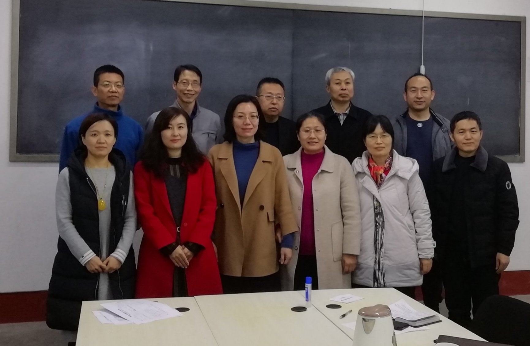 C:\Users\LCH\Desktop\9色视频
网络课程项目立项\会议照片11.19\IMG_20201119_170702.jpg