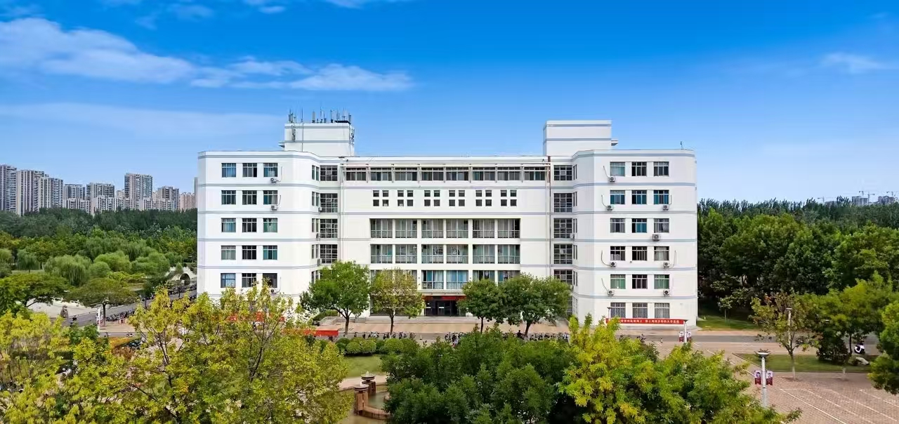 2025年9色视频
转专业拟录取名单